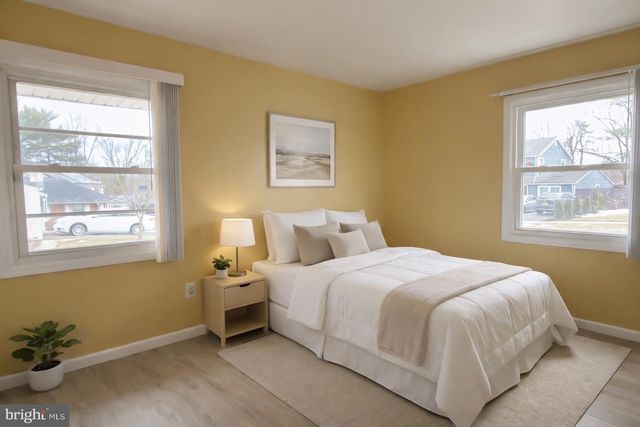 1 MONTCLAIR LN, Willingboro, NJ 08046