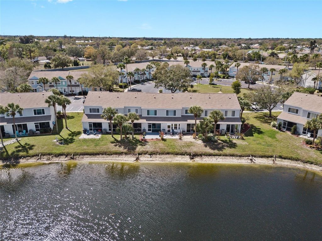 Image 15 of property listing at 4617 SABAL KEY DRIVE, Bradenton, FL 34203