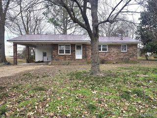 111 N Nelson Avenue, Dexter, MO 63841