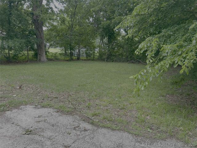 5126 W 3rd Street, Tulsa, OK 74127