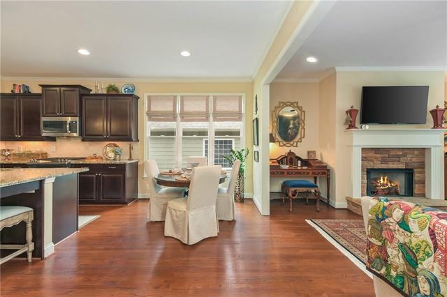 215 Cornerstone Drive, Woodstock, GA 30188