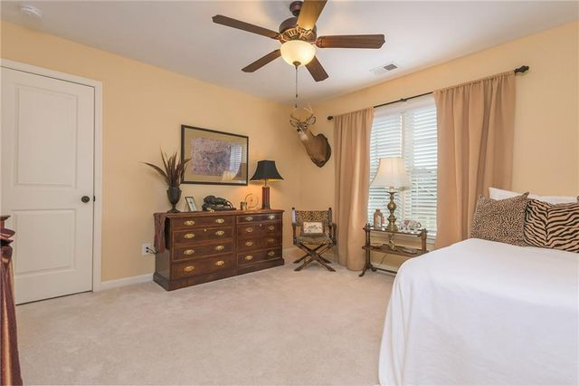 215 Cornerstone Drive, Woodstock, GA 30188