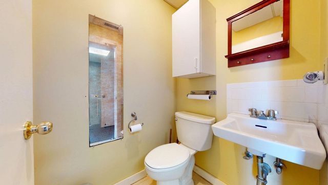 11 John 2, Newton, MA 02459