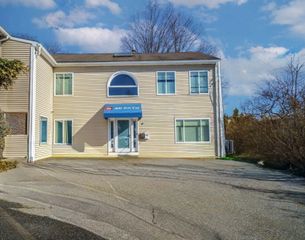 11 John 2, Newton, MA 02459