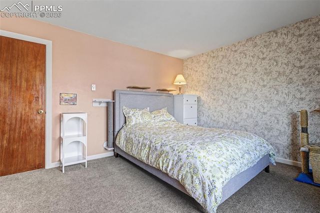 2389 Stepping Stones Way, Colorado Springs, CO 80904