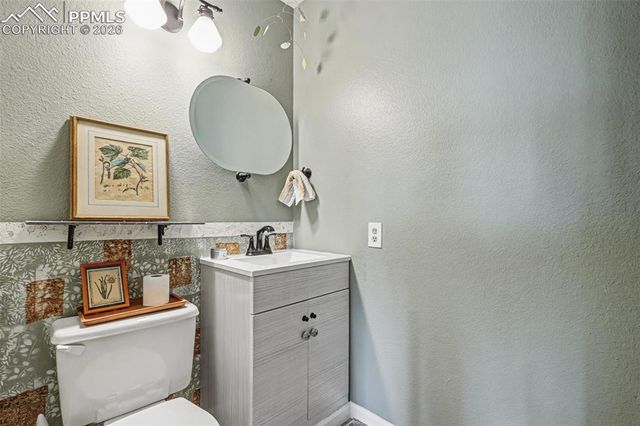 2389 Stepping Stones Way, Colorado Springs, CO 80904