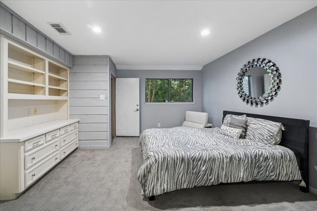 2411 Oakbank Drive, Kingwood, TX 77339