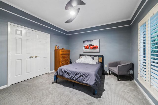 2411 Oakbank Drive, Kingwood, TX 77339
