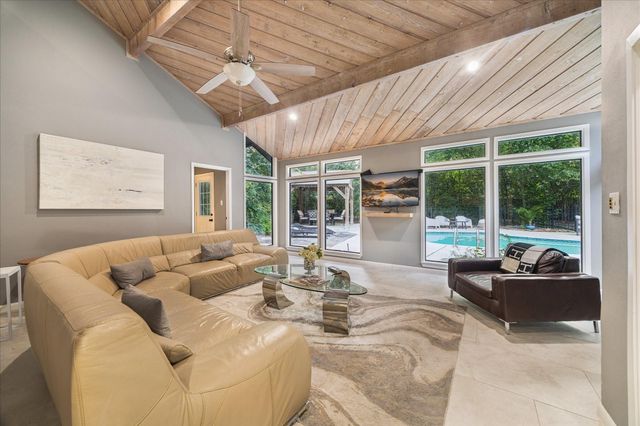 2411 Oakbank Drive, Kingwood, TX 77339