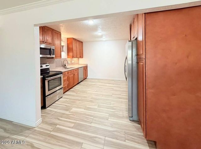 3033 W Caribbean Lane, Phoenix, AZ 85053