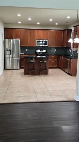 1550 Heatherglade Lane, Lawrenceville, GA 30045