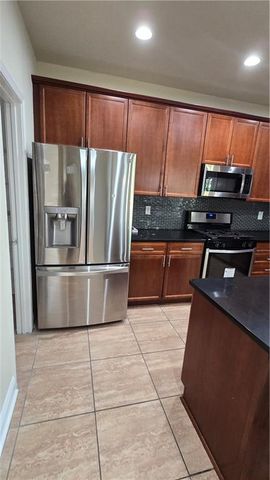 1550 Heatherglade Lane, Lawrenceville, GA 30045