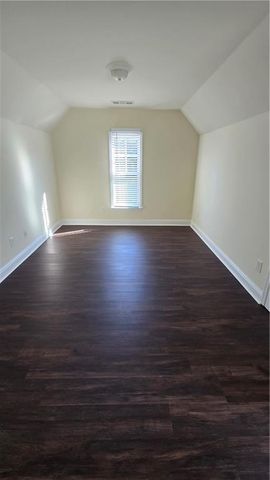 1550 Heatherglade Lane, Lawrenceville, GA 30045