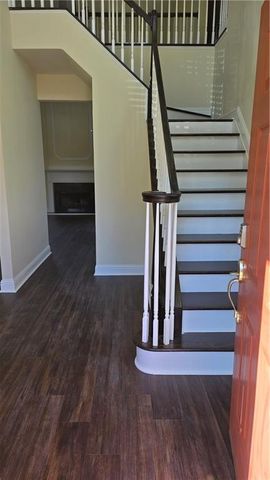 1550 Heatherglade Lane, Lawrenceville, GA 30045