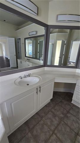 1550 Heatherglade Lane, Lawrenceville, GA 30045