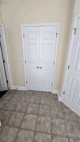 1550 Heatherglade Lane, Lawrenceville, GA 30045