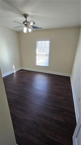 1550 Heatherglade Lane, Lawrenceville, GA 30045