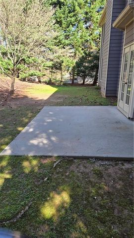 1550 Heatherglade Lane, Lawrenceville, GA 30045