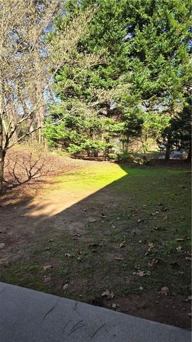 1550 Heatherglade Lane, Lawrenceville, GA 30045