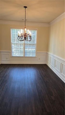 1550 Heatherglade Lane, Lawrenceville, GA 30045