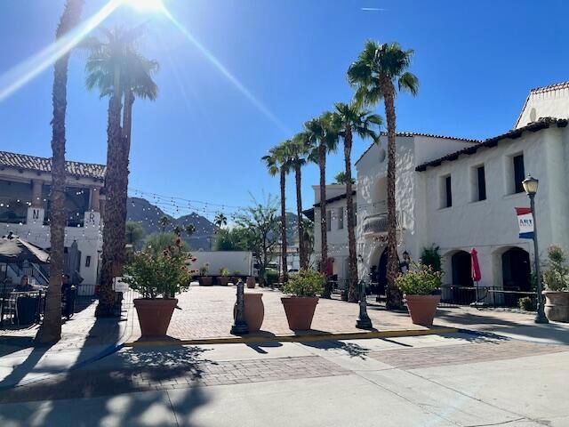 50600 Santa Rosa Plaza 3, La Quinta, CA 92253