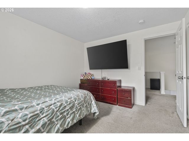 871 N 20TH Way, Cornelius, OR 97113