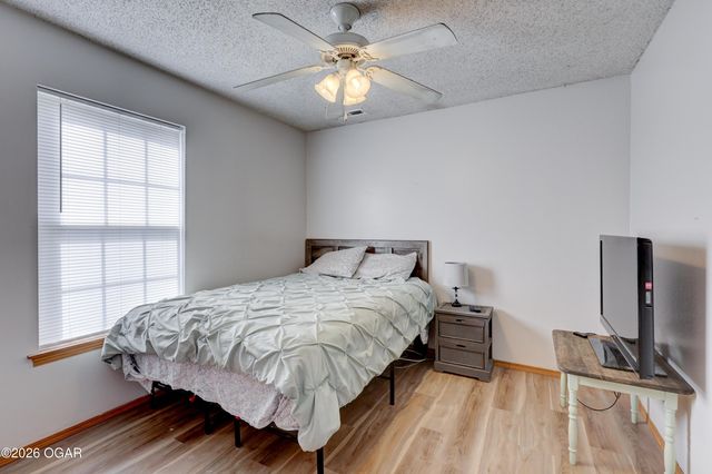 2317 W 23rd Street, Joplin, MO 64804