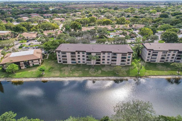 2660 Carambola Cir N 202, Coconut Creek, FL 33066
