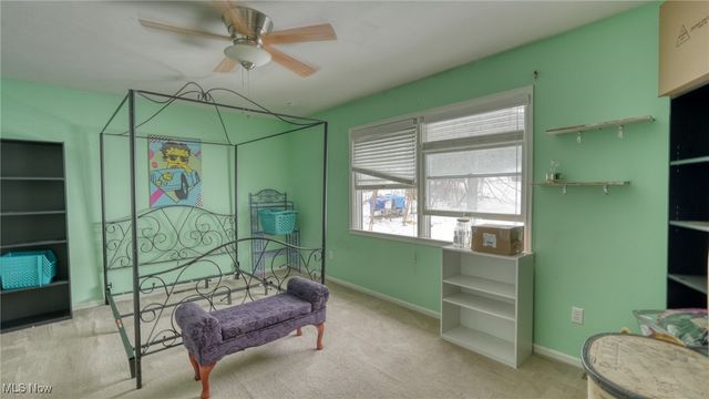 10525 Twin Oaks Drive, Cambridge, OH 43725