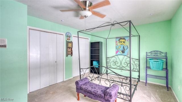 10525 Twin Oaks Drive, Cambridge, OH 43725