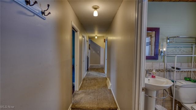 10525 Twin Oaks Drive, Cambridge, OH 43725