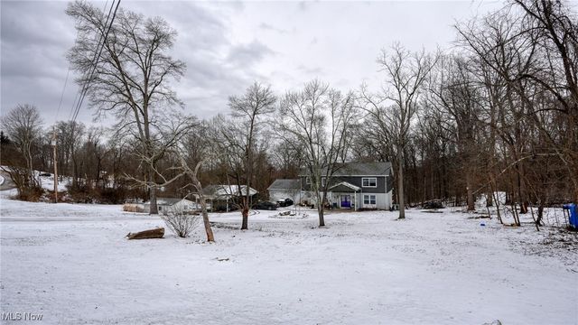 10525 Twin Oaks Drive, Cambridge, OH 43725