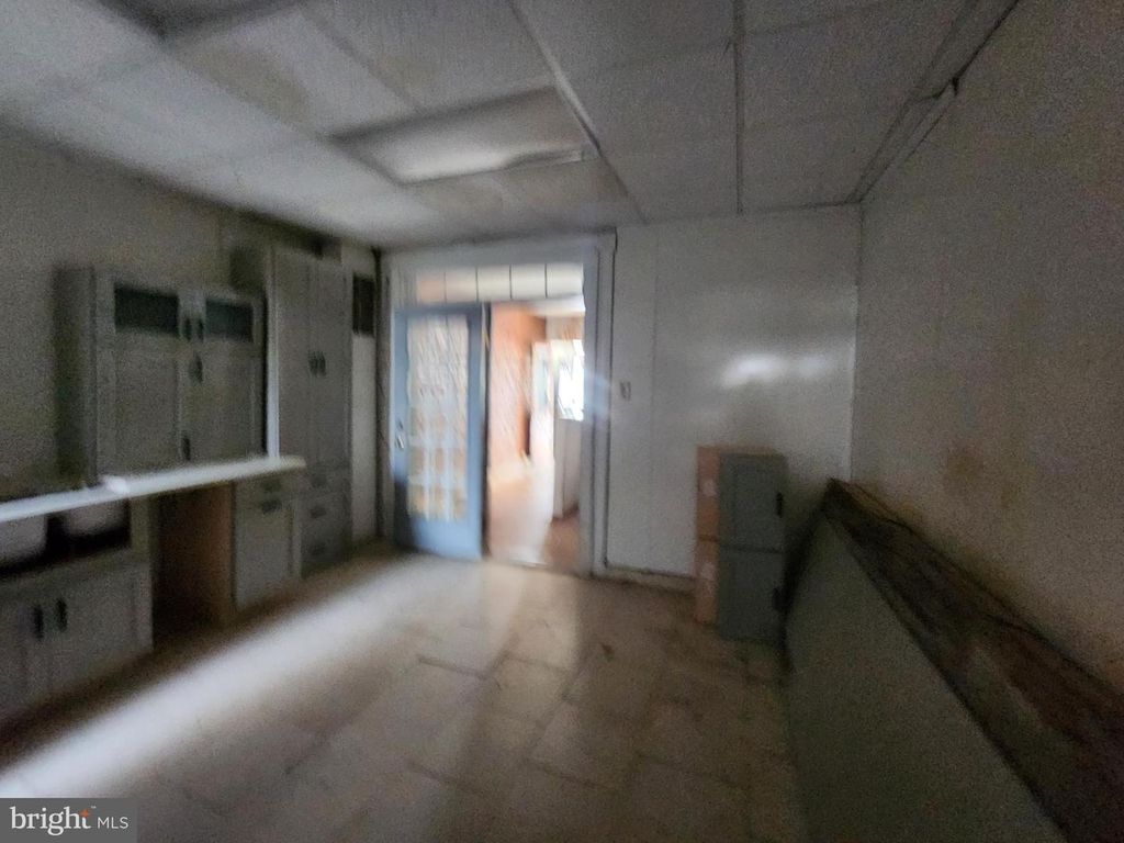 Image 12 of property listing at 2946 GREENMOUNT AVE, Baltimore, MD 21218