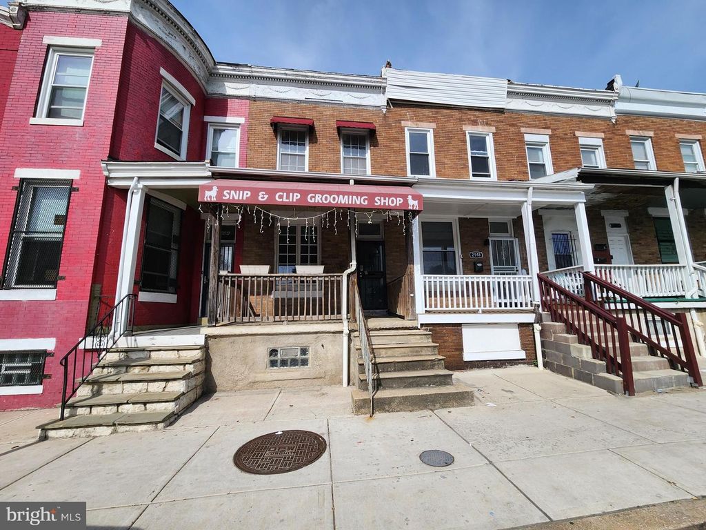 Image 5 of property listing at 2946 GREENMOUNT AVE, Baltimore, MD 21218