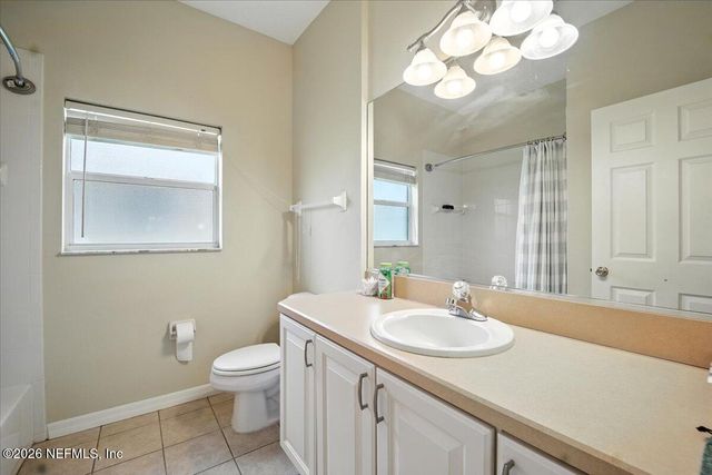 24 LAKESIDE Place W, Palm Coast, FL 32137