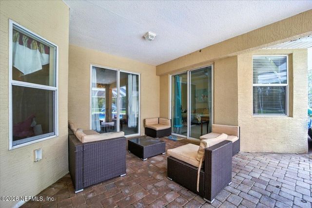24 LAKESIDE Place W, Palm Coast, FL 32137