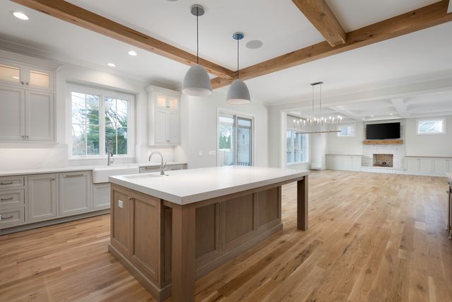 845 Tulip Lane, Naperville, IL 60540