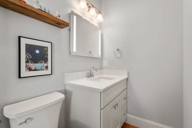 140 Main St E, Upton, MA 01568