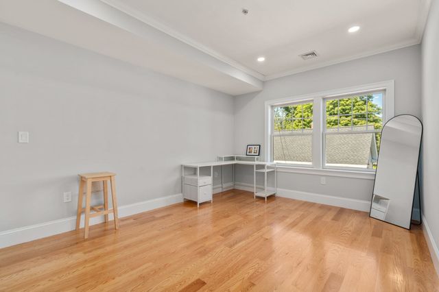 140 Main St E, Upton, MA 01568