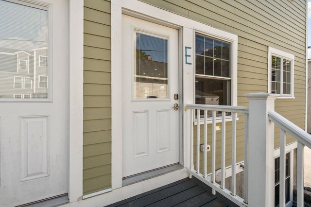 140 Main St E, Upton, MA 01568