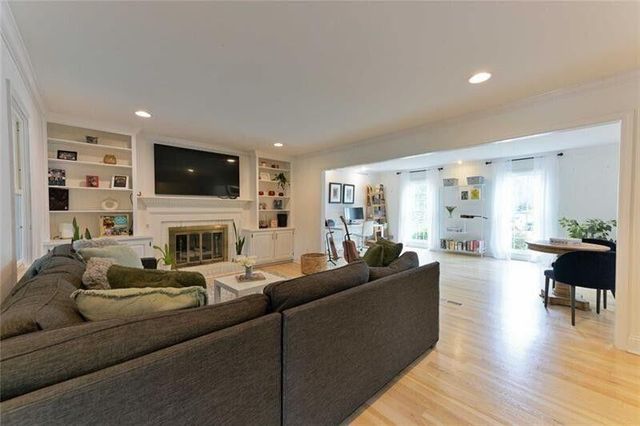 3811 Valley Green Drive, Marietta, GA 30068