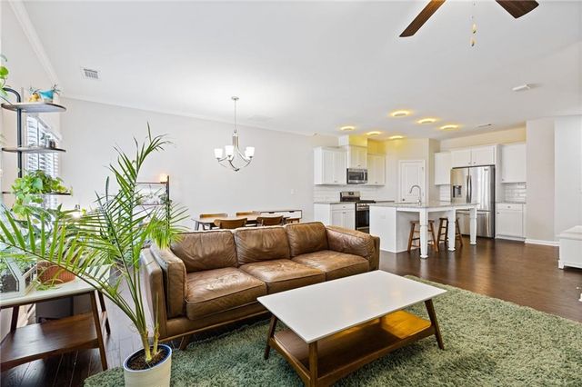 1255 Lanier Meadow Drive, Sugar Hill, GA 30518