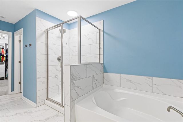 1255 Lanier Meadow Drive, Sugar Hill, GA 30518