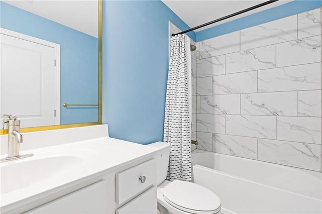 1255 Lanier Meadow Drive, Sugar Hill, GA 30518