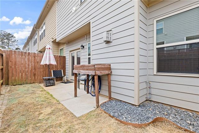 1255 Lanier Meadow Drive, Sugar Hill, GA 30518