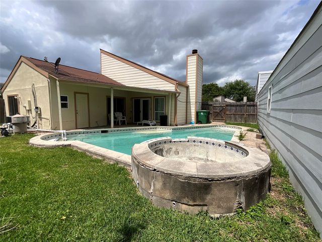 11111 Petworth Drive, Houston, TX 77072