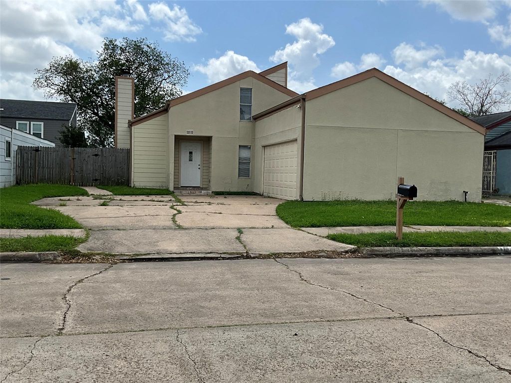 11111 Petworth Drive, Houston, TX 77072