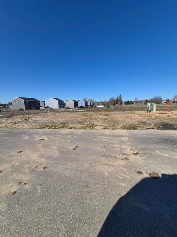 7097 Pileated Drive, Caledonia, MI 49316