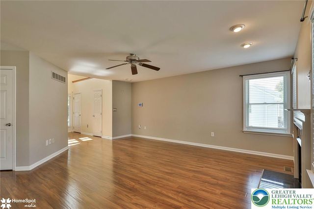 1944 Grigio Place, Bethlehem Twp, PA 18045