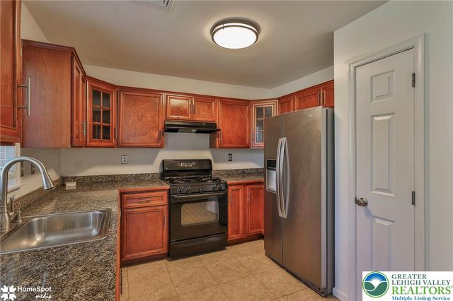 1944 Grigio Place, Bethlehem Twp, PA 18045